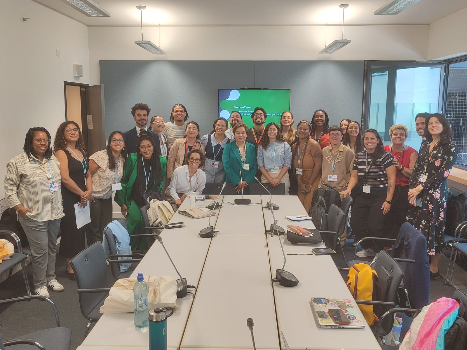 fuera-tarea-adpatacion-talanoa